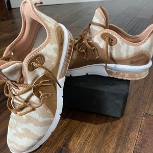 Nike Air Max desert camo Mens 12 New